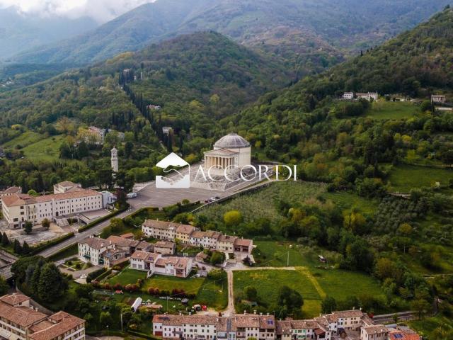 Terreno in vendita a Pieve del Grappa, Possagno