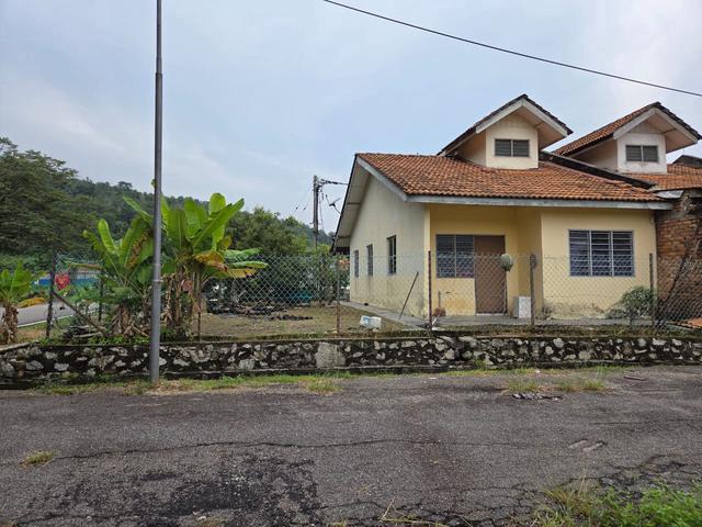 Terraced House for sale in Tampin