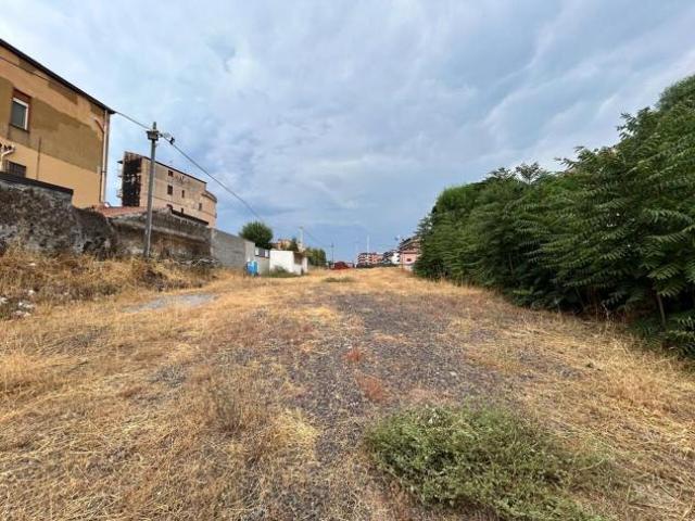 Terreno in vendita a Monte Po-Nesima-San Leone-Rapisardi, Catania