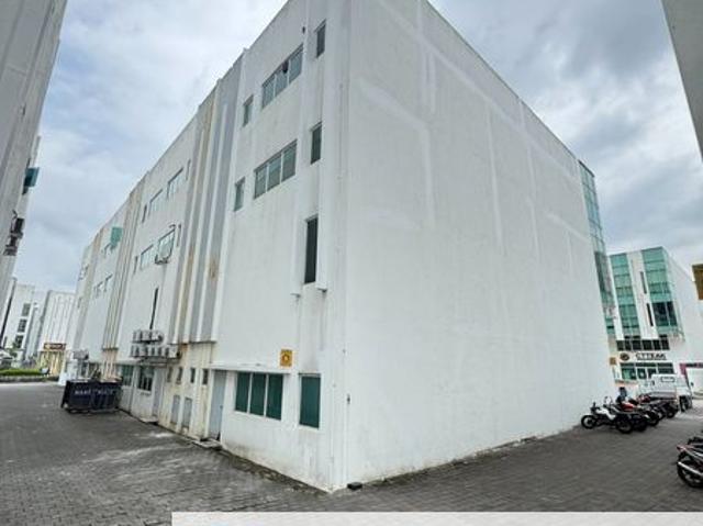 Shop for sale in Seksyen U5, Shah Alam