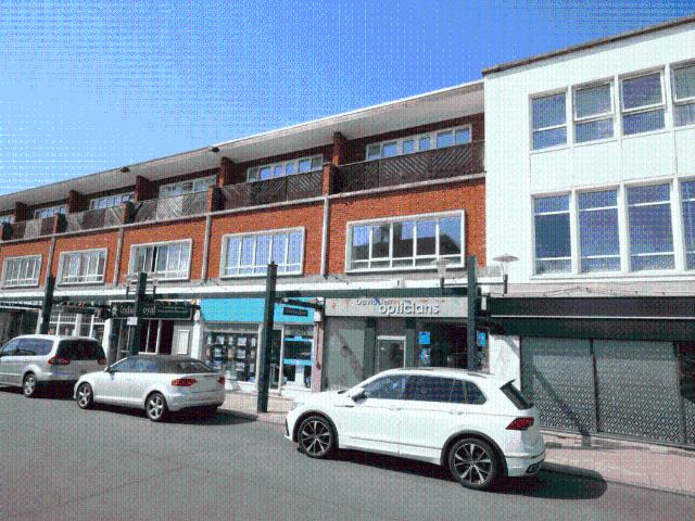 Apartment for rent in Jackmans Estate, King's Walden