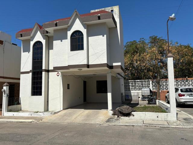 Casa en renta en Coxquihui, Veracruz