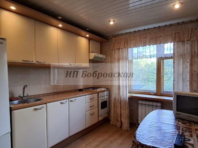 Квартира аренда в Симферополь