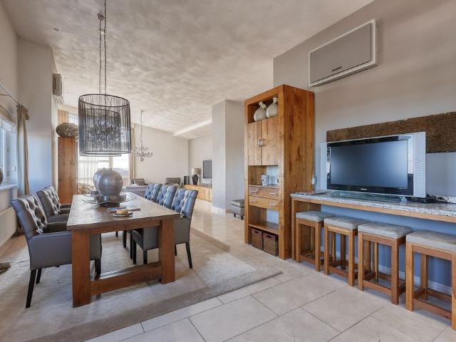 Appartement te huur in Honselersdijk, Zuid Holland