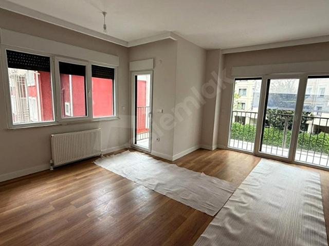 Kadiköy, İstanbul içerisinde satılık mülk