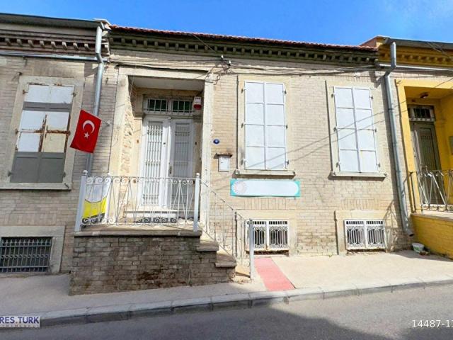 Konak, İzmir içerisinde satılık Bina
