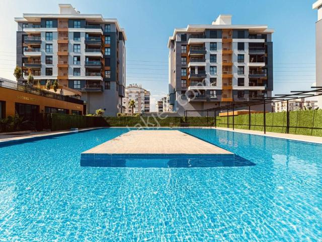 Kepez, Antalya içerisinde satılık mülk