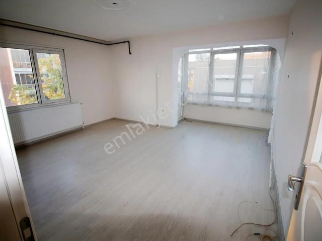 Barış Mahallesi, Buca içerisinde kiralık mülk