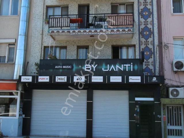 Buca, İzmir içerisinde satılık Bina