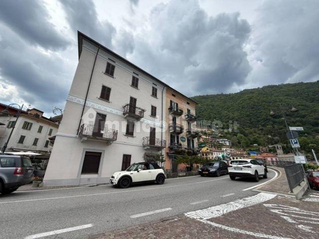 Appartamento in vendita a Argegno, Lombardia