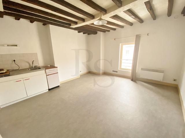 Studio location à Argentan
