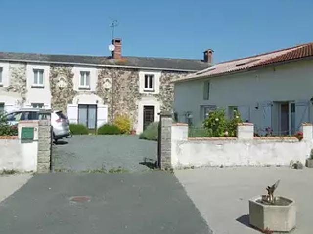 Maison vente à Bressuire, Argenton-château