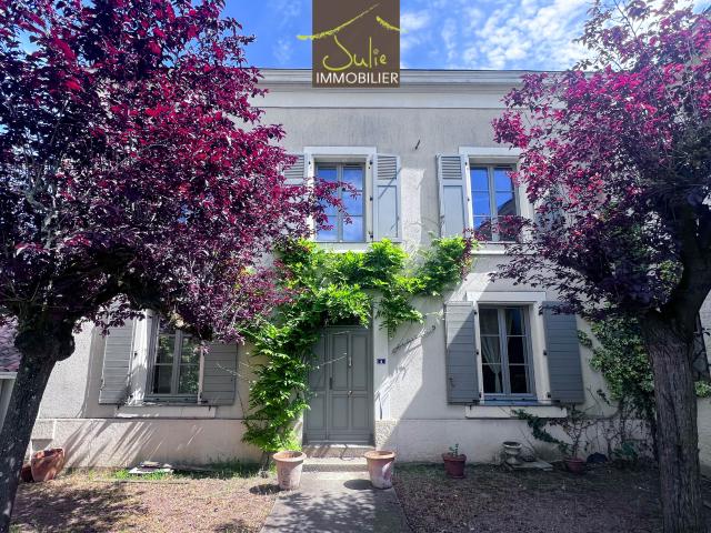 Maison vente à Bressuire, Argenton-château