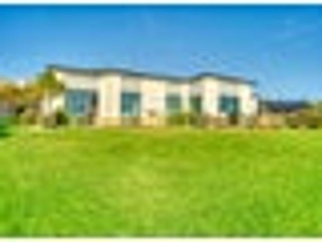 House for sale in South Beach, West Coast