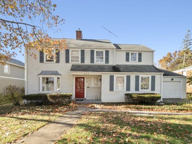 House for sale in Flossmoor, Illinois