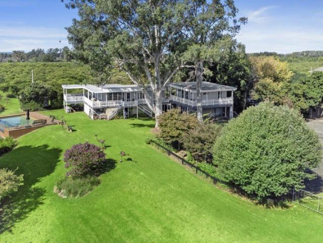 Cottage for sale in Sydney, New South Wales