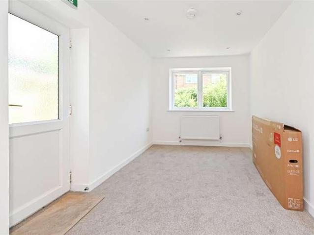 Room for rent in Bognor Regis, Arun