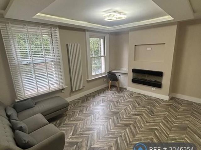 Apartment for rent in London Borough of Tower Hamlets, Greater London