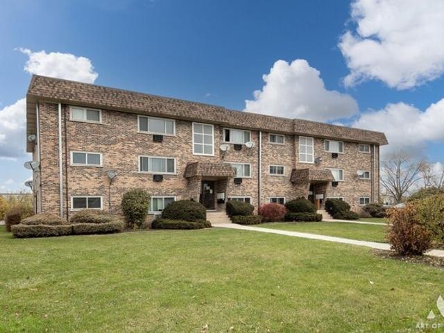 Condo for sale in Bensenville, Illinois