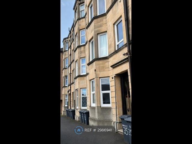 Room for rent in Castlehead, Glenburn
