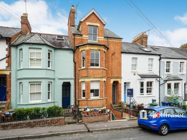 Apartment for rent in Iffley Fields, The Slade