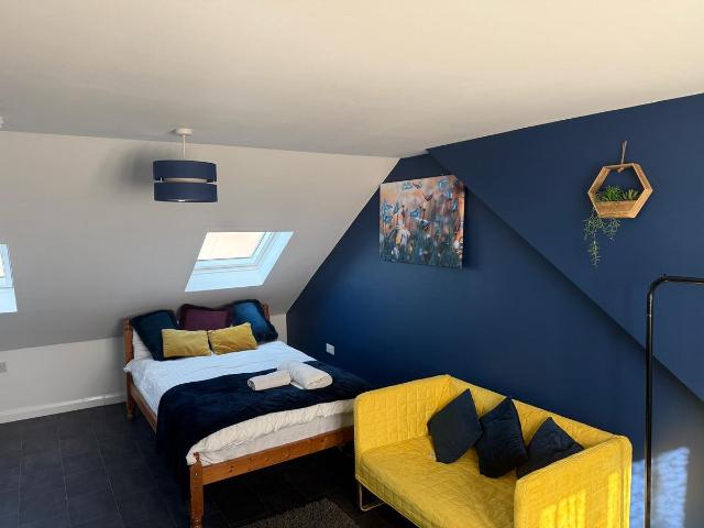 Room for rent in London Borough of Ealing, Greater London