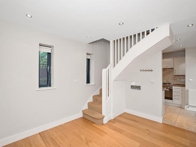 House for rent in Stockwell Park, Greater London