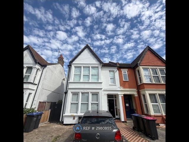 Apartment for rent in Alton Barnes, Essex