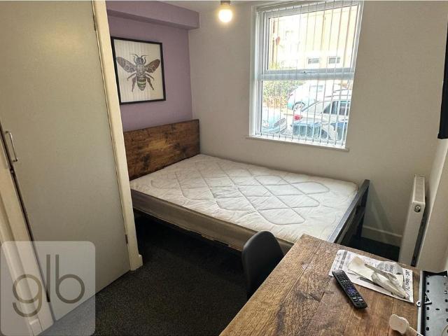 House for rent in Ball Hill, Coventry