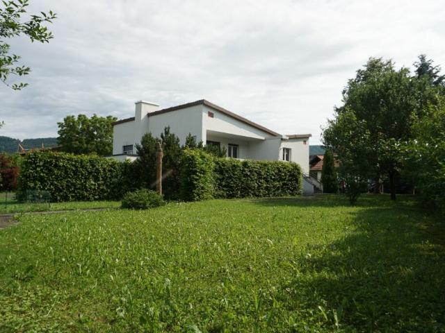 Mehrfamilienhaus kaufen in Val Terbi, Jura