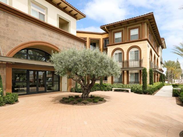 Apartment for rent in Cerritos, California