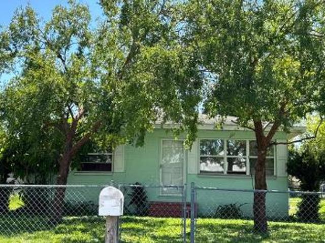 House for sale in Auburndale