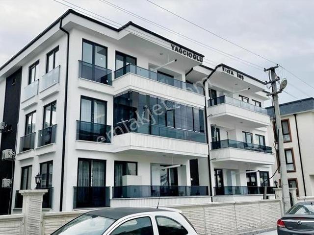 Arifbey Mahallesi, Arifiye içerisinde kiralık mülk
