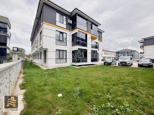 Arifiye, Sakarya içerisinde satılık mülk