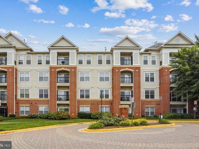 Condo for sale in Fairfax