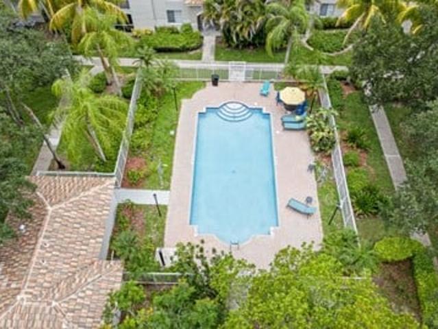 Apartment for rent in Sunrise