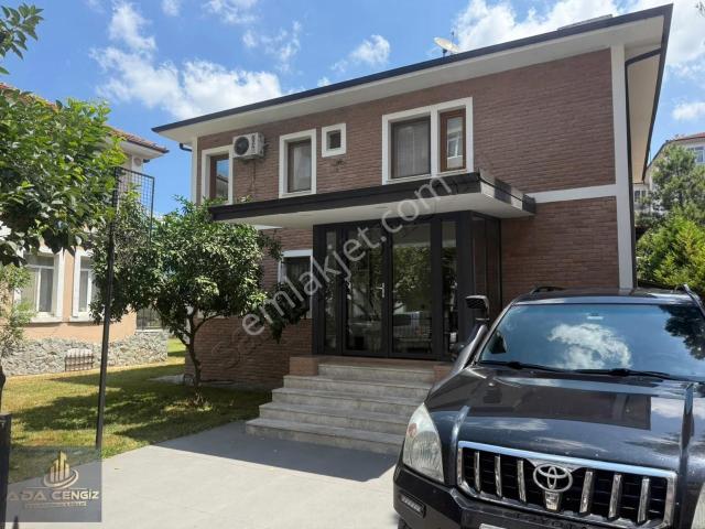 Adapazari, Sakarya içerisinde satılık Villa