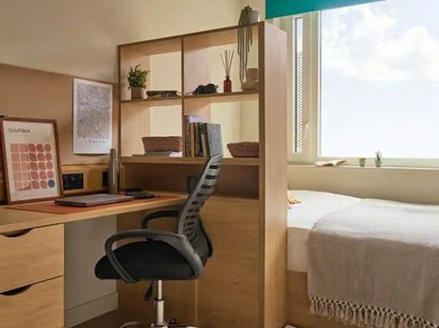 Studio for rent in Canning Town, Greater London
