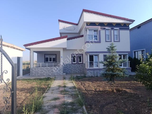 Sivas Merkez içerisinde satılık Villa
