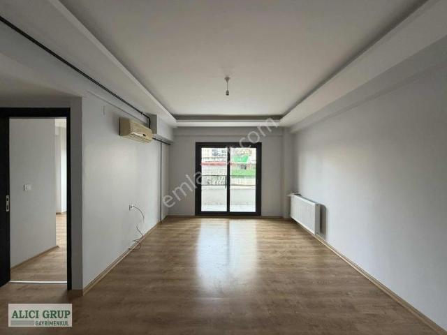 Çarkıpare Mahallesi, Sarıçam içerisinde kiralık mülk