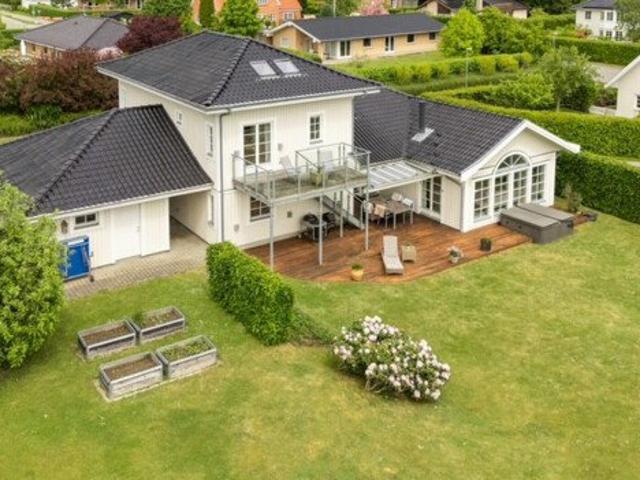 Hus til leje i Fredensborg, Brøndby