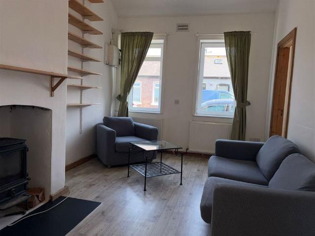 House to rent in Bluebell, North Tipperary