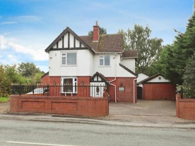 House for sale in Bentley, South Yorkshire
