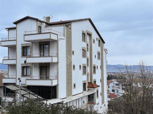 Gölcük, Kocaeli içerisinde kiralık mülk