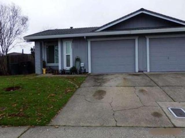House for sale in Roseville