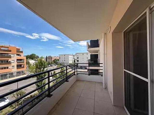 Appartement vente à Le Méjan, Arles