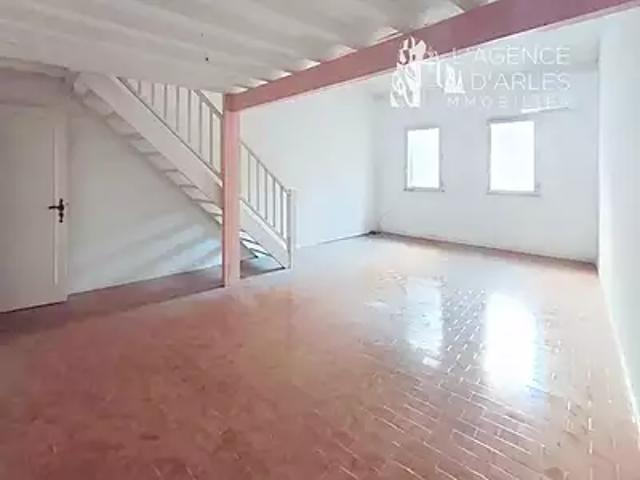 Appartement vente à Le Méjan, Arles