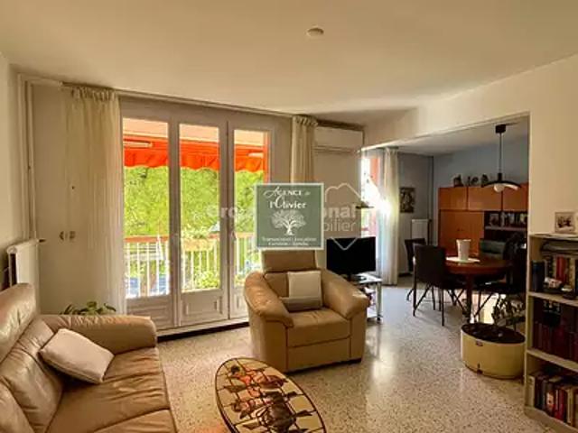 Appartement vente à Le Méjan, Arles