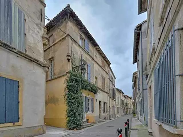 Maison vente à Arles