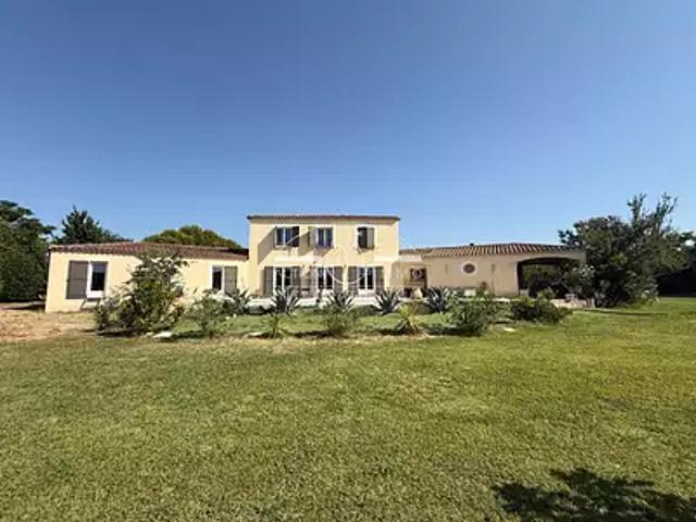 Maison vente à Arles